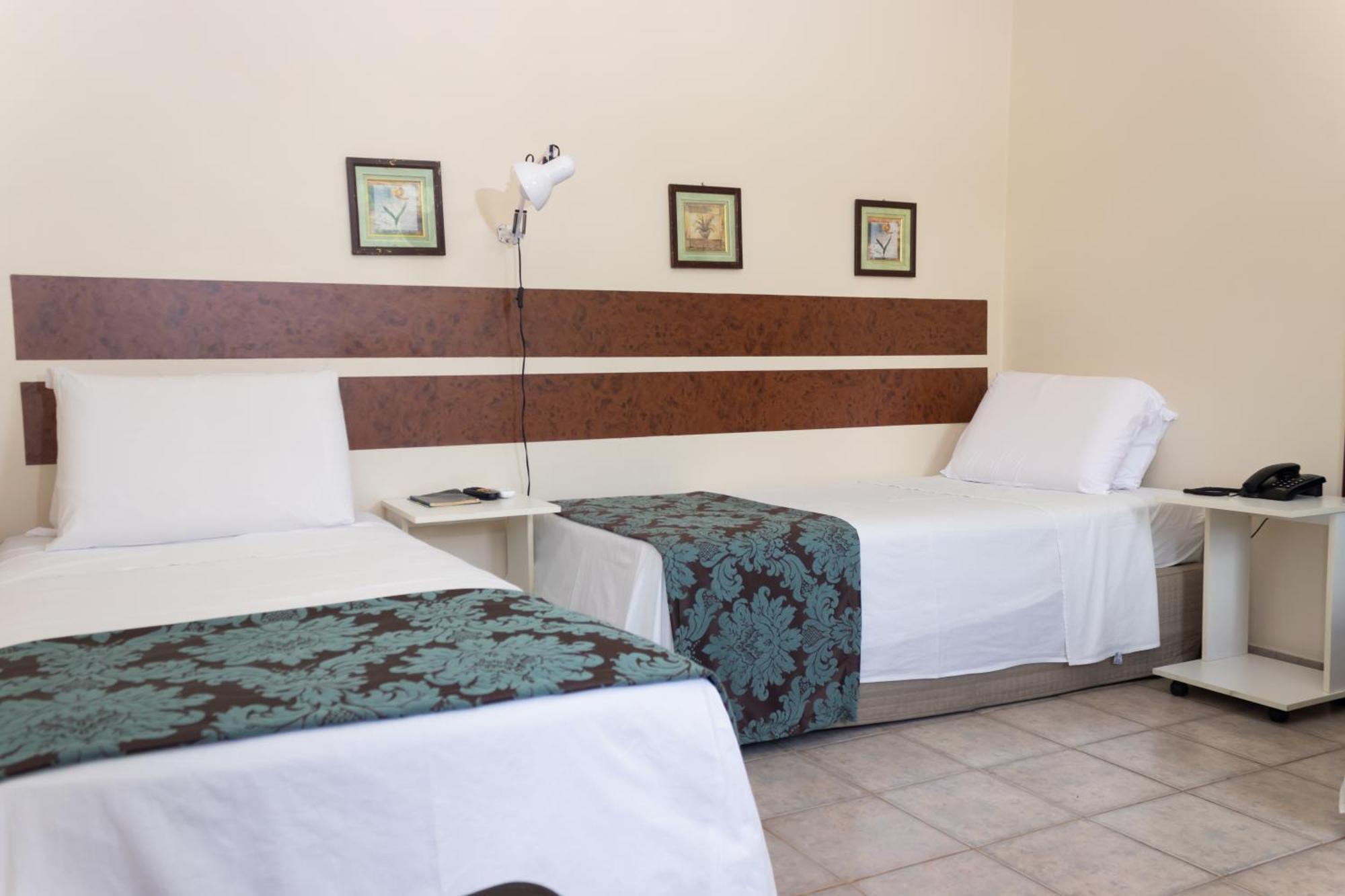 Hotel Minastur 3*